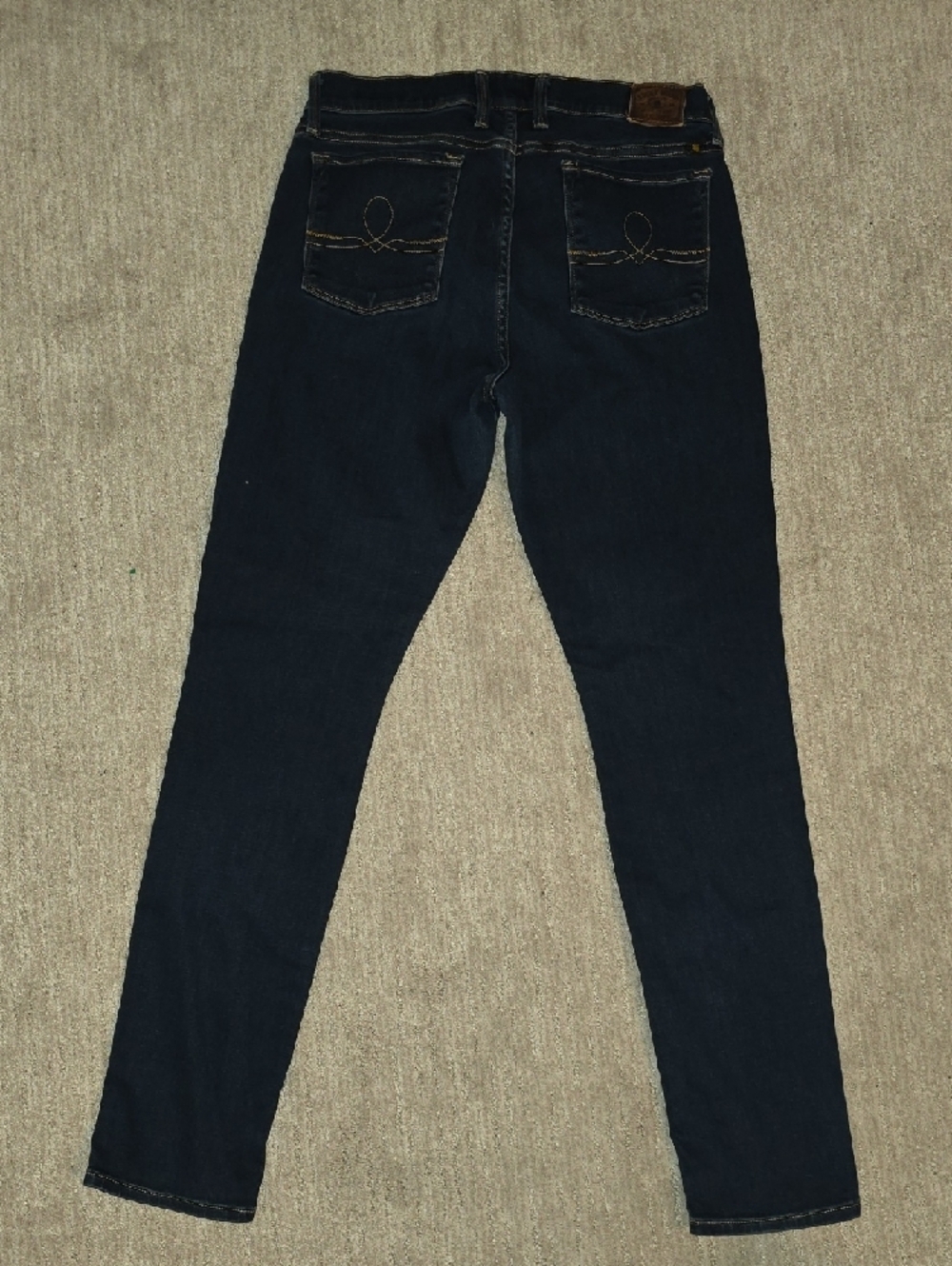 Lucky Brand Women’s Sofia Skinny Jeans in Dark Blue - Picture 4 of 4